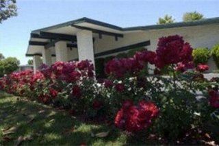 The Rose Garden Inn