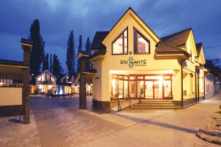 Hotel Enchanté