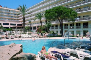 Hotel Oasis Park