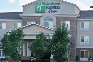 Holiday Inn Express Hotel & Suites  West