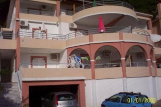 Harbour View (Oceanis Apartments)
