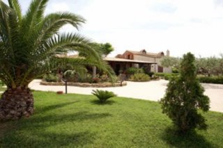 B&B Triskele