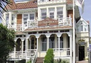 Queenswood Hotel