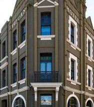 Vulcan Hotel