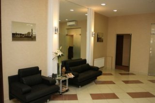 9 Owls Hotel