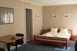 EMA house-The Zurich All Suite Hotel