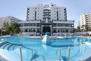 Aparthotel Green Field