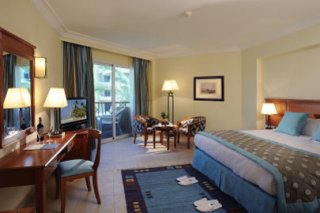 Amwaj Blue Beach Resort & Spa
