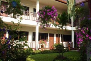 Riverside House Bed & Breakfast