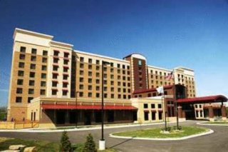 Embassy Suites Minneapolis -
