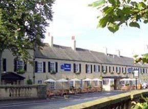 Percy Arms Hotel