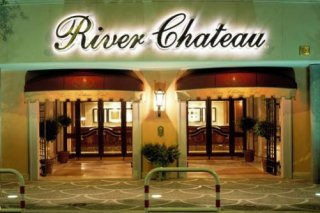 River Chateau Hotel