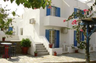 Marinos Hotel