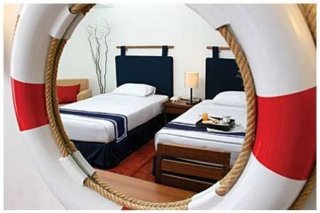 A-ONE The Royal Cruise Hotel