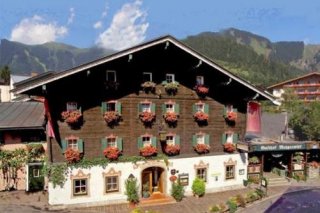 Romantikhotel  und Wirtshaus zum Metzgerwirt