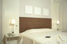Bristol Dobly International Hotel