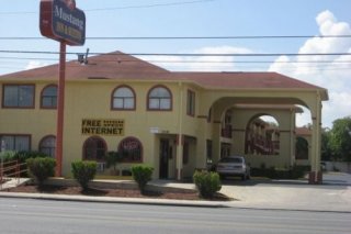 Mustang Inn and Suites
