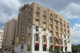 Hotel Golden Oasis