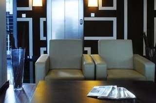 Aston Hotel