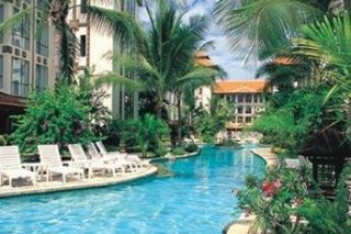Paradise Plaza Hotel & Suites