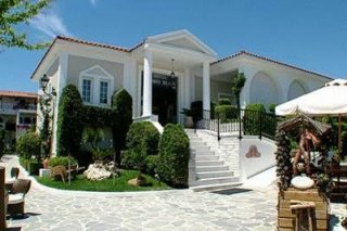 Louros Beach Hotel & Spa