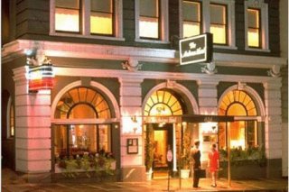 Andrews Hotel