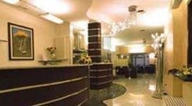 Hotel Holiday