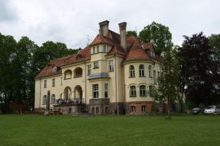 Pałac Below