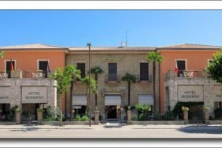 Hotel Moderno