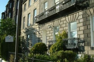 Adelphi Private Hotel