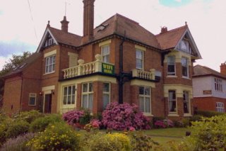 Fairlawns Guest House