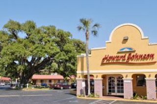 Howard Johnson Inn at