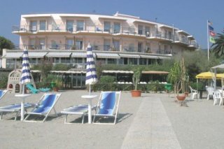 Hotel Tirreno