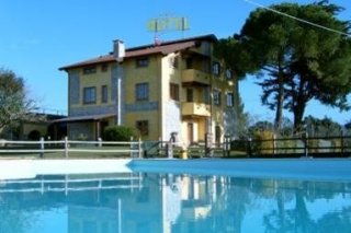 Tenuta La Lupa