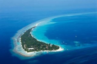 Kuramathi Island Resort