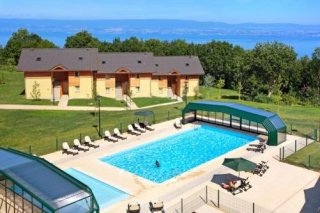Park & Suites Village Evian-