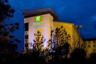 Holiday Inn Express  West M4Jct 16