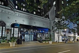 Radisson Plaza-Warwick Hotel