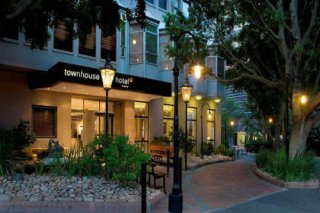 Townhouse Hotel
