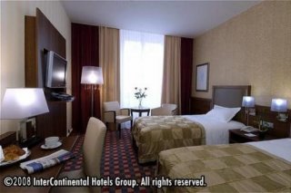 Crowne Plaza  République