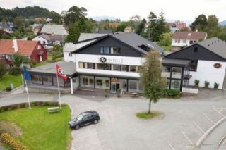 Almås Hotell As