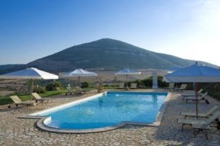 Il Podere Di Monte Sixeri-Residenze Di Campagna