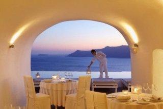 Kirini Suites & Spa
