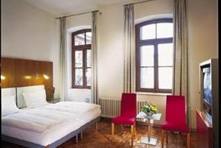 HOPPER Hotel et cetera