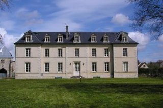 Château De Lazenay-Résidence Hôtelière