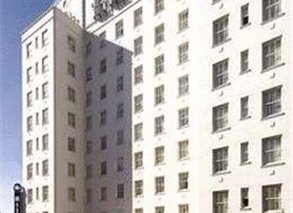 Hilton  Capitol Center