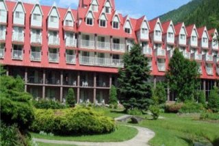 Three Valley Lake Chateau Ltd.