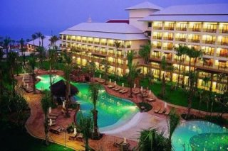 Ravindra Beach Resort & Spa