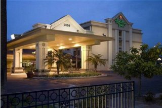 Holiday Inn