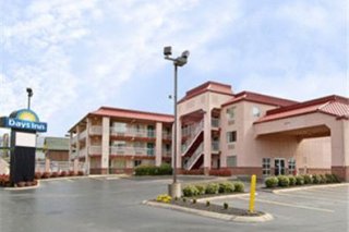 Days Inn Airport  East